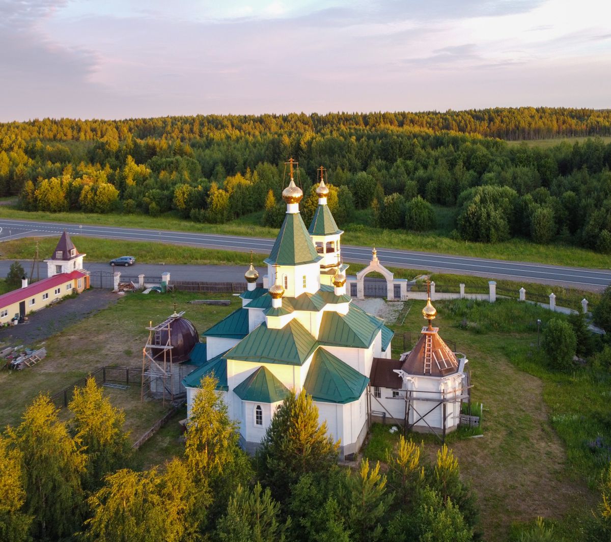 Церковь Троицы Живоначальной, Антоново (Пянда) (Виноградовский район, Архангельская область). фасады