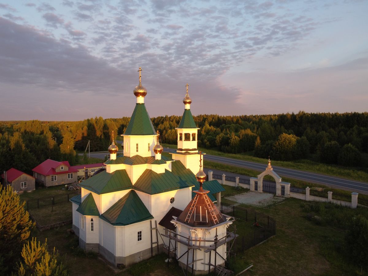 Церковь Троицы Живоначальной, Антоново (Пянда) (Виноградовский район, Архангельская область). фасады