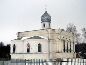 Зимёнки. Церковь Рождества Пресвятой Богородицы