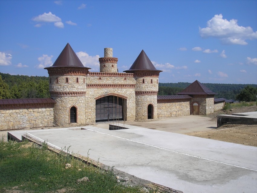 Уса-Степановка. Успенский Георгиевский монастырь. фасады