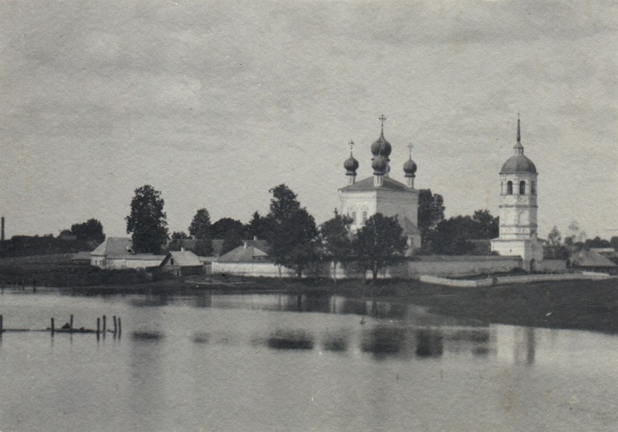 Троицкий собор. Начало XX века. hram-tver.ru, архивная фотография. Троицкий Нёбин монастырь. Собор Троицы Живоначальной, Торопец (Торопецкий район, Тверская область)