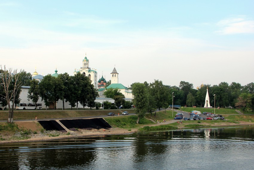 Часовня Казанской Богоматери Ярославль ночью