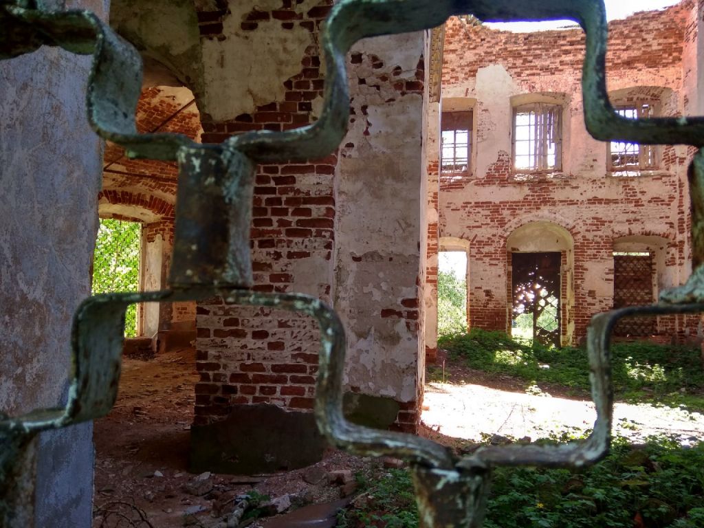Церковь Троицы Живоначальной, Семёново-Высоково (Шуйский район, Ивановская область). интерьер и убранство