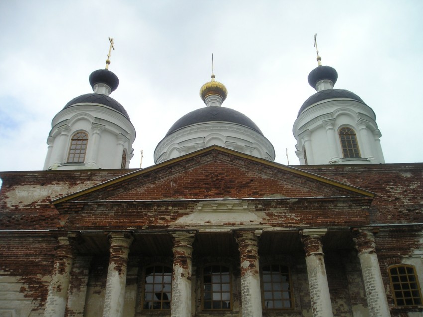 Успенский. Высоковский Ковернинский Успенский мужской монастырь. Собор Успения Пресвятой Богородицы. архитектурные детали