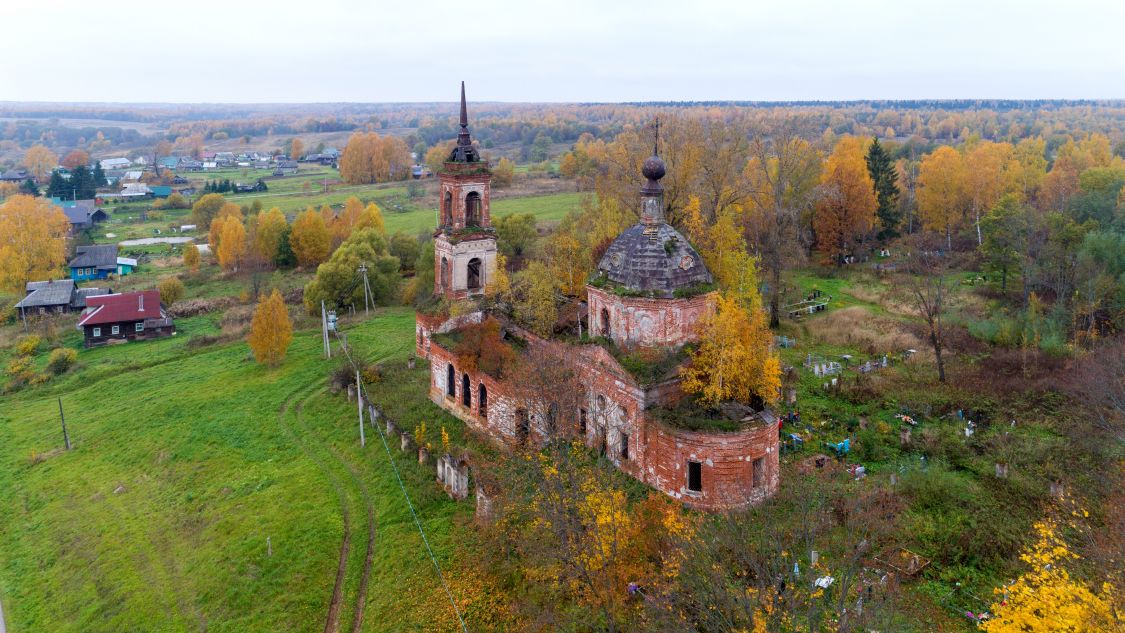 Церковь Благовещения Пресвятой Богородицы, Марьино (Некоузский район, Ярославская область). общий вид в ландшафте