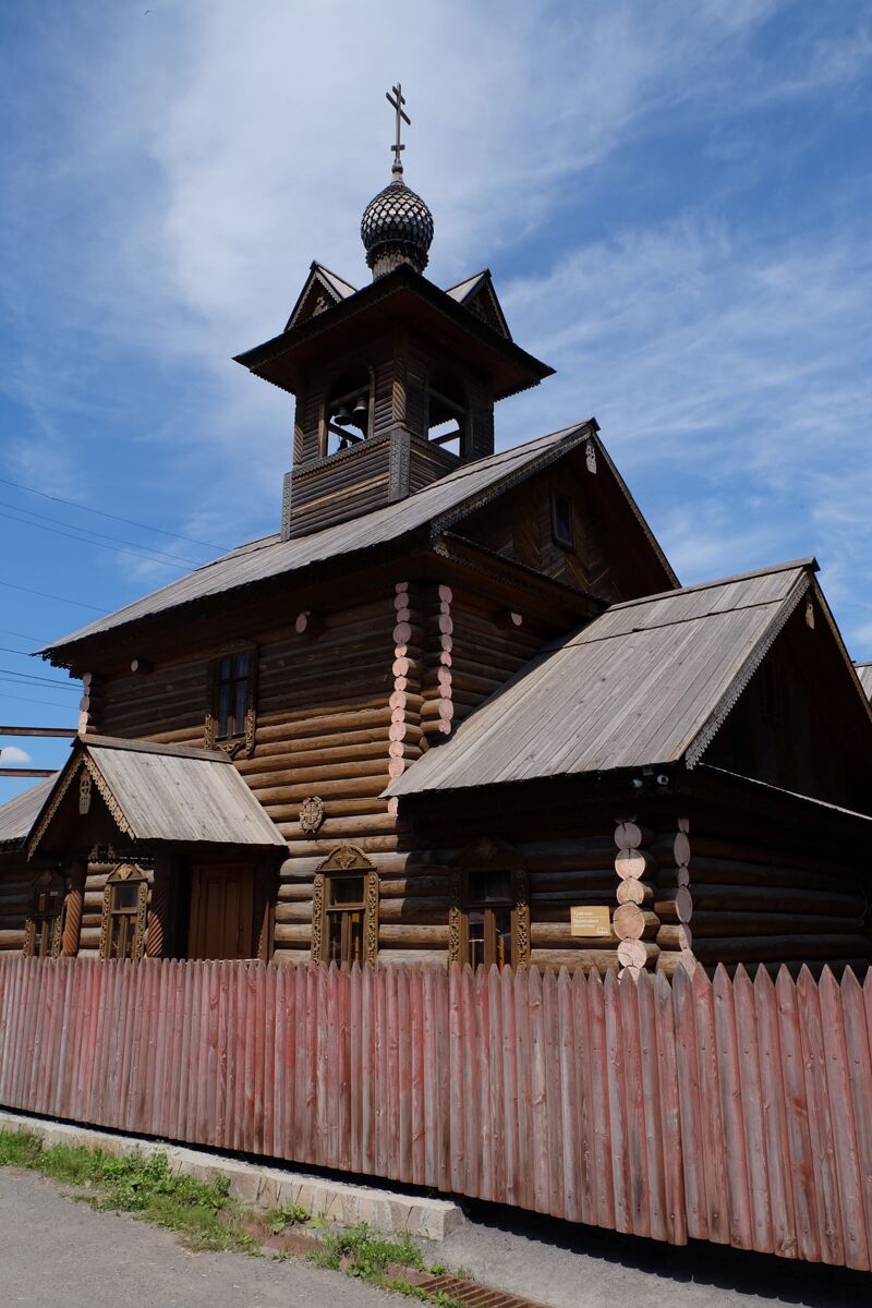 Церковь Николая и Александры, царственных страстотерпцев, Тургояк (Миасс, город, Челябинская область). фасады