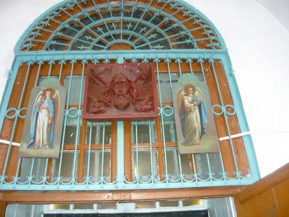 Собор Рождества Христова, Кыштым (Кыштым, город, Челябинская область). архитектурные детали, Главный вход в Собор Рождества Христова