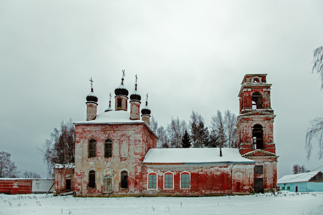 Лацкое. Церковь Вознесения Господня. фасады