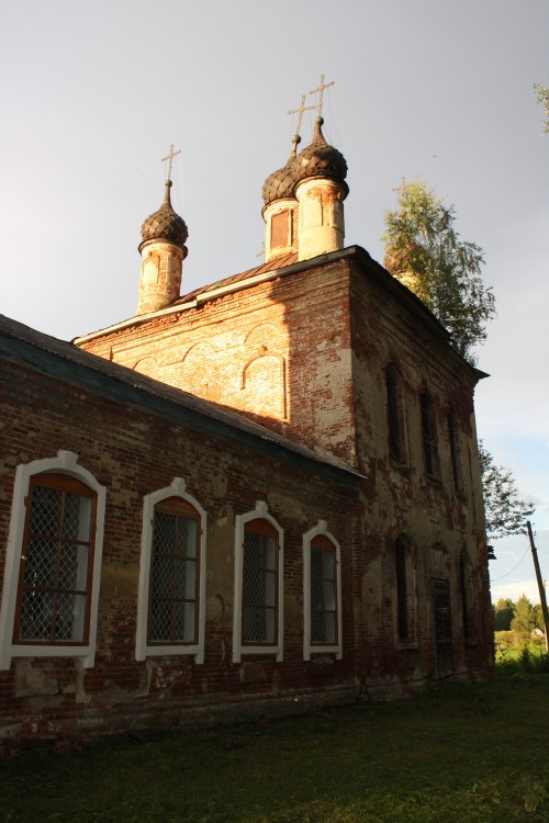 Лацкое. Церковь Вознесения Господня. фасады