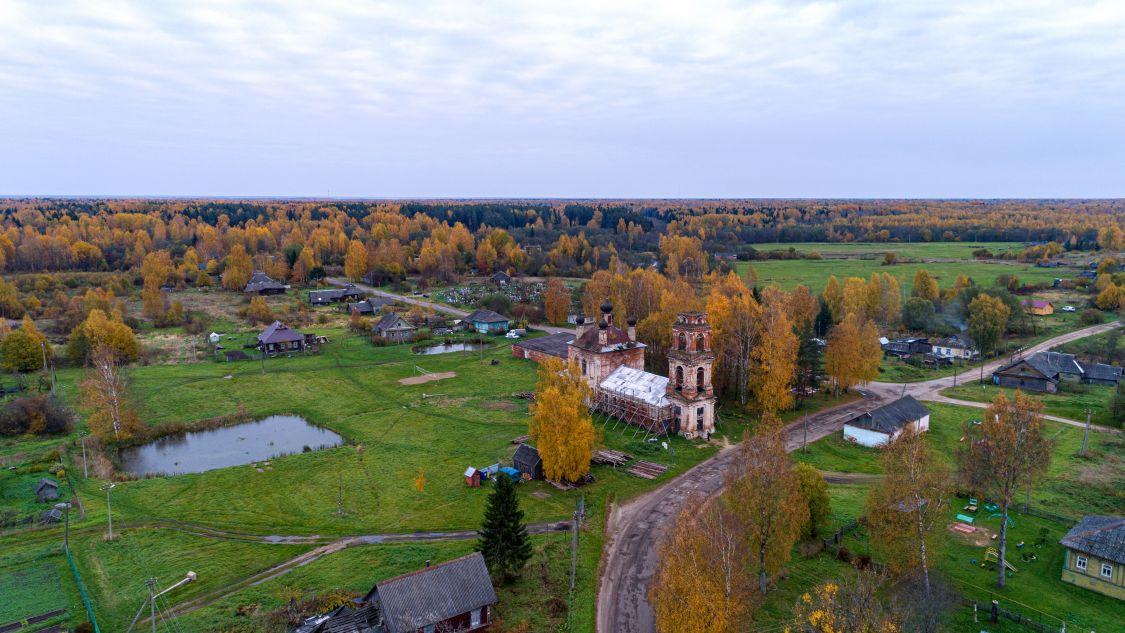 Церковь Вознесения Господня, Лацкое (Некоузский район, Ярославская область). общий вид в ландшафте