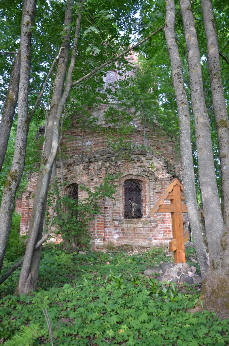 Церковь Успения Пресвятой Богородицы, Сопки (Куньинский район, Псковская область). фасады, Восточный фасад