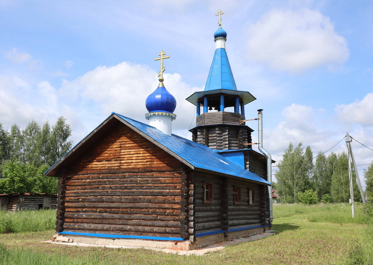 Церковь Казанской иконы Божией Матери, Ратислово (Юрьев-Польский район, Владимирская область). общий вид в ландшафте, Вид с северо-востока