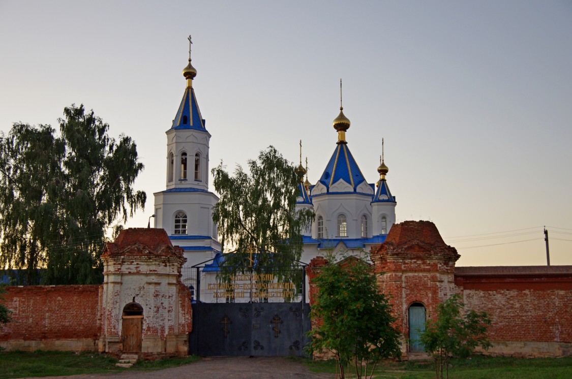 Елабуга. Елабужский Казанско-Богородицкий женский монастырь. фасады