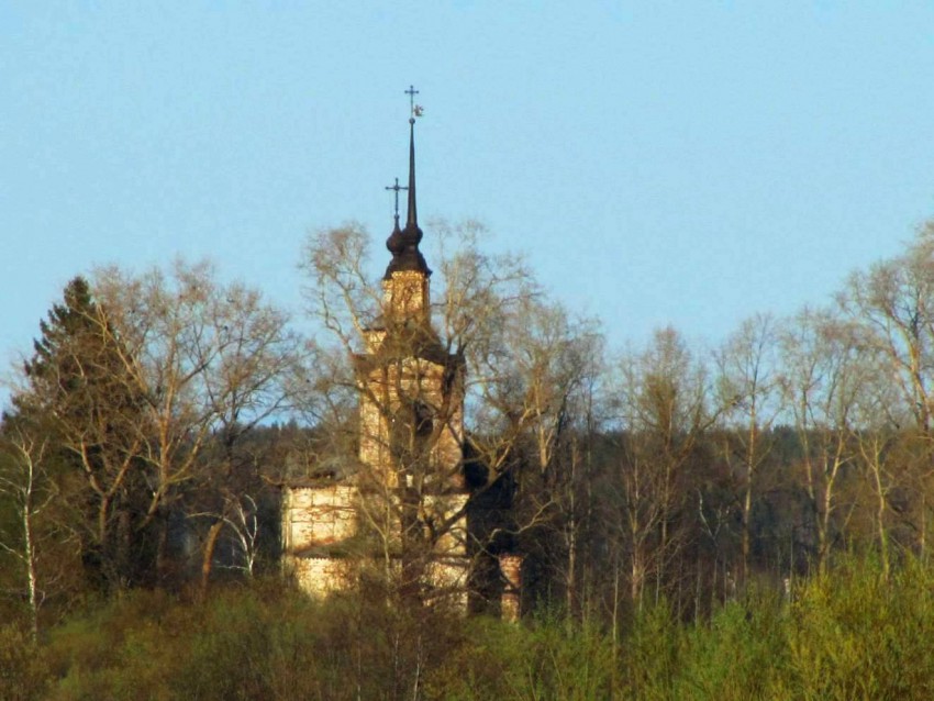 Церковь Николая Чудотворца, Павшино (Великоустюгский район, Вологодская область). фасады, западный фасад, вид с реки