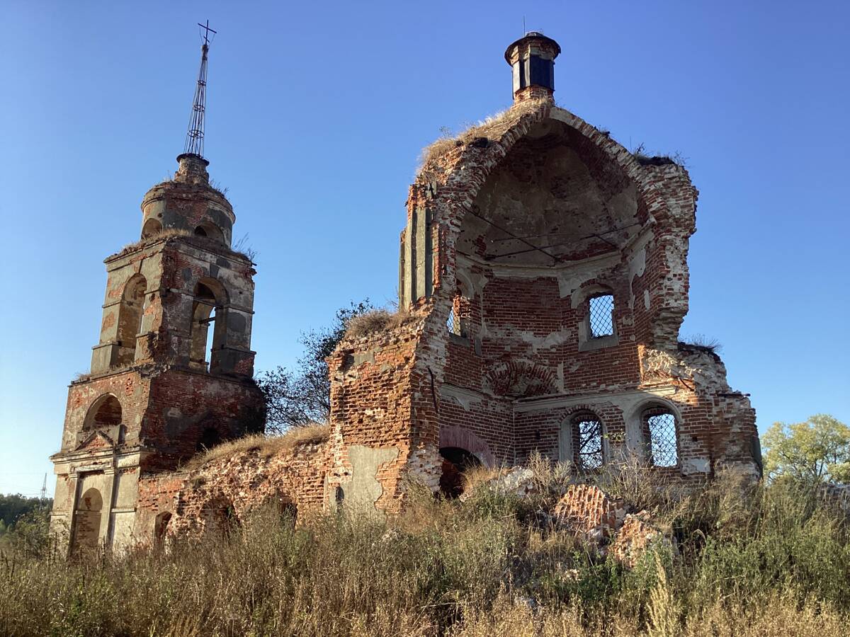 Церковь Успения Пресвятой Богородицы, Шеино (Мценский район и г. Мценск, Орловская область). фасады, Вид с юго-востока