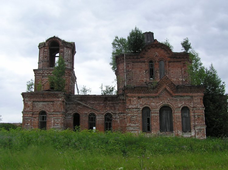 Церковь Илии Пророка, Рязань, урочище (Слободской район, Кировская область). общий вид в ландшафте