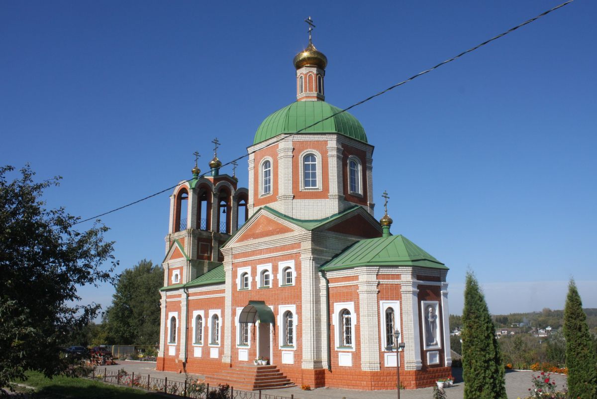 Церковь Покрова Пресвятой Богородицы, Покровское (Покровский район, Орловская область). фасады