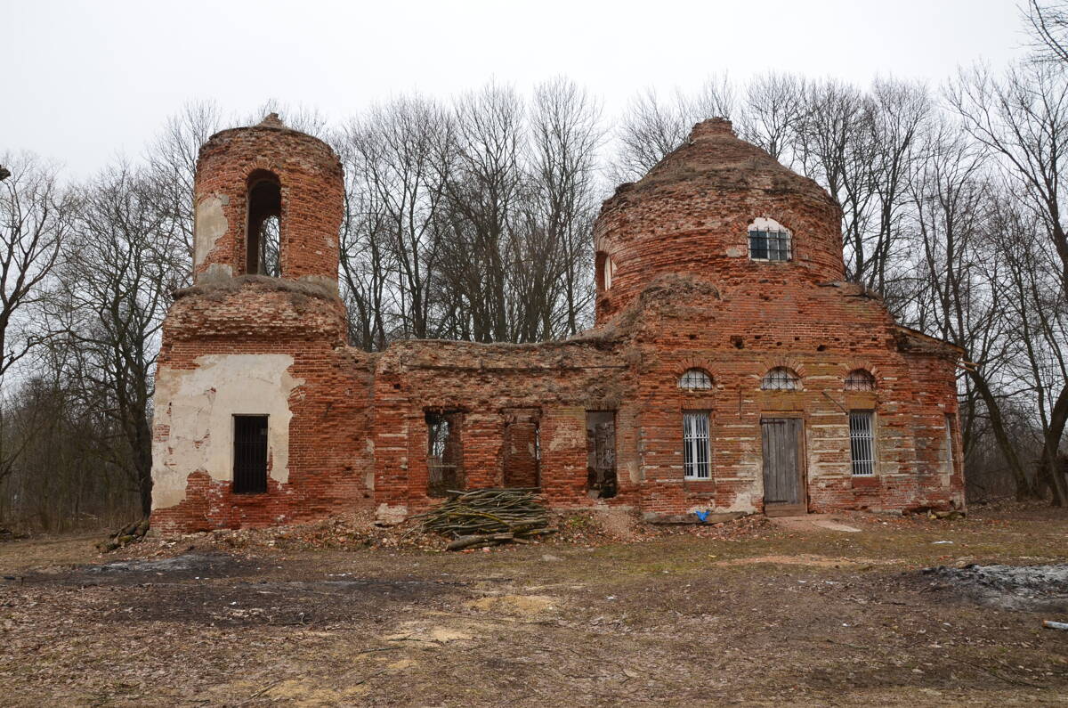 Церковь Покрова Пресвятой Богородицы, Глазуново (Мценский район и г. Мценск, Орловская область). фасады