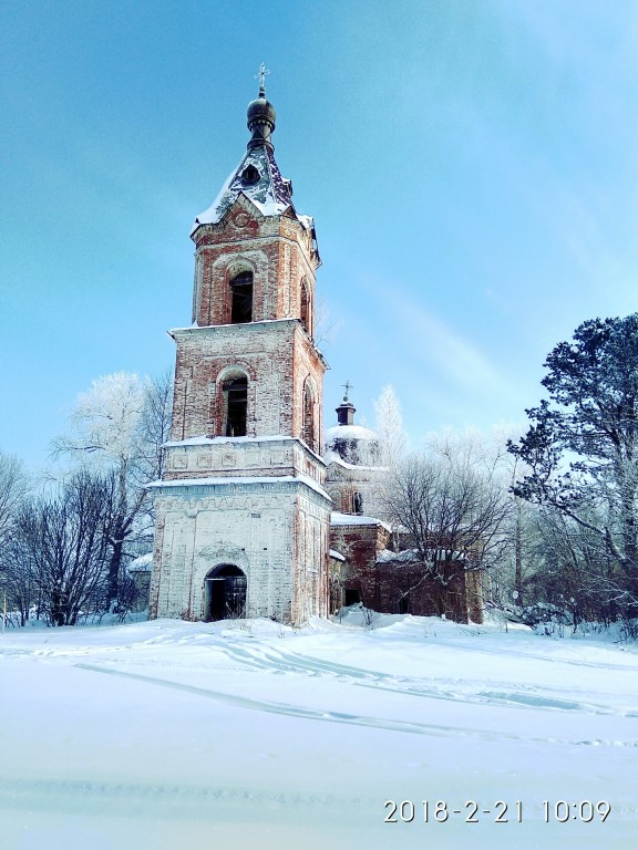 Церковь Воздвижения Креста Господня, Анкушино, урочище (Юрьянский район, Кировская область). архитектурные детали