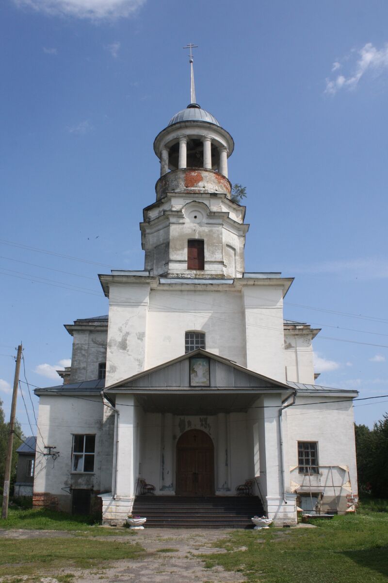 Церковь Воскресения Христова, Ульяново (Ульяновский район, Калужская область). фасады