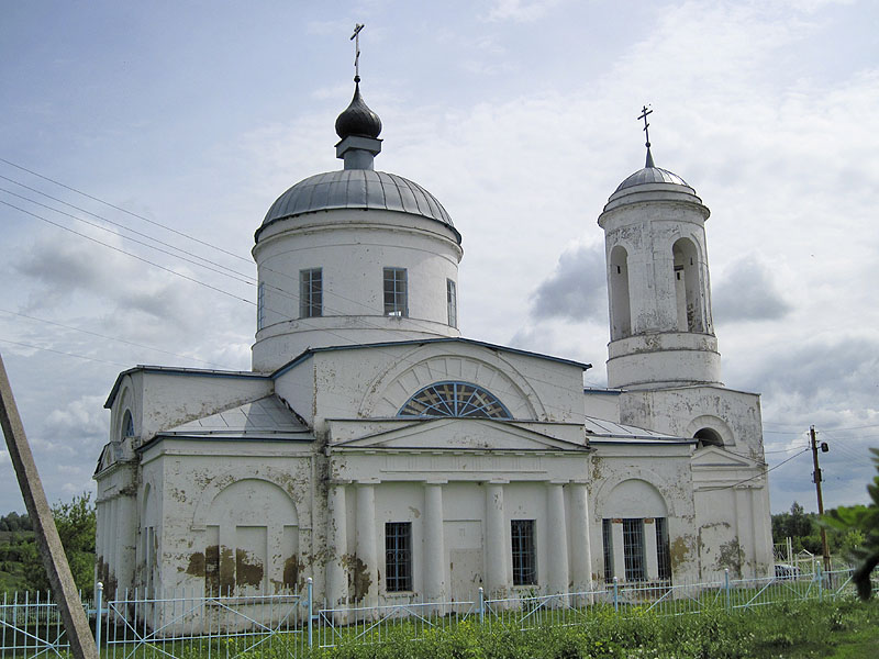 Васильевка. Церковь Михаила Архангела. фасады