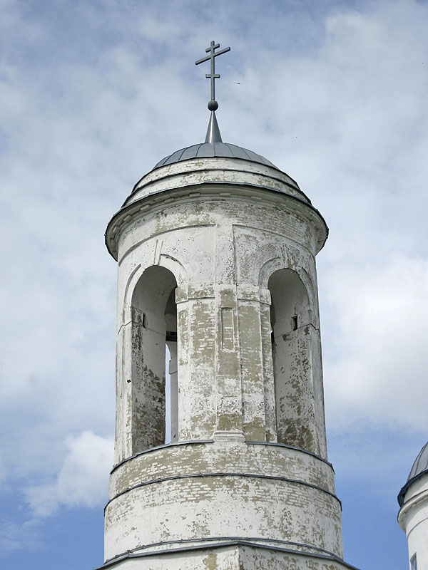 Церковь Михаила Архангела, Васильевка (Свердловский район, Орловская область). архитектурные детали