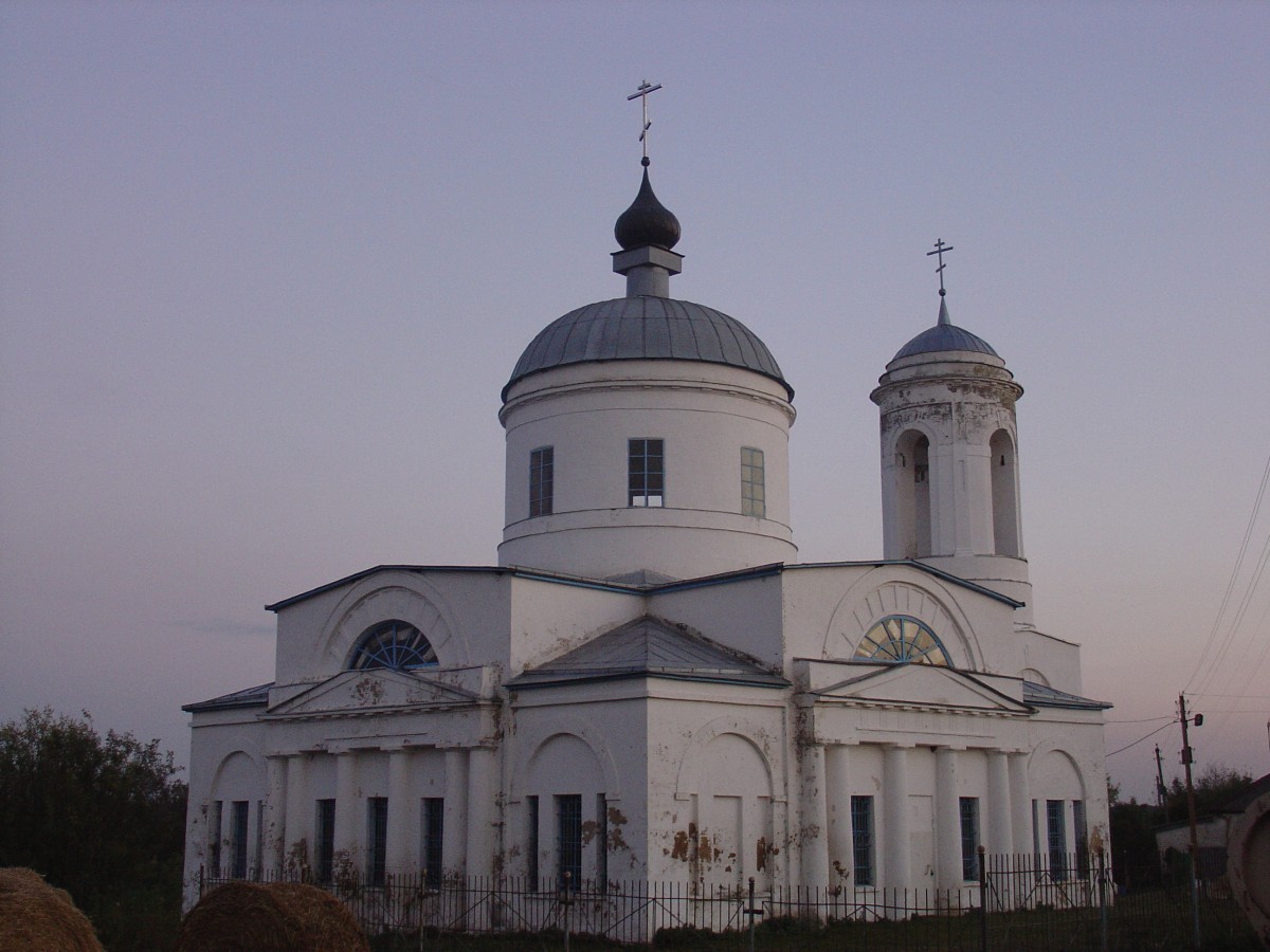 Церковь Михаила Архангела, Васильевка (Свердловский район, Орловская область). фасады