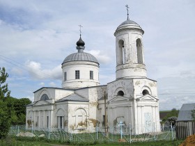 Васильевка. Церковь Михаила Архангела