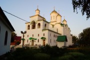 Ишимбай. Троицы Живоначальной, церковь