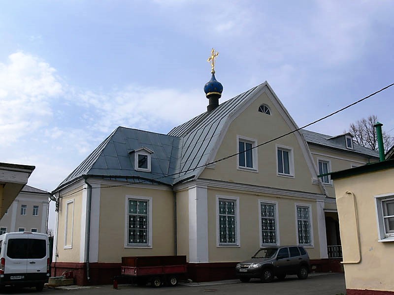 Ливны. Церковь Серафима Саровского. фасады