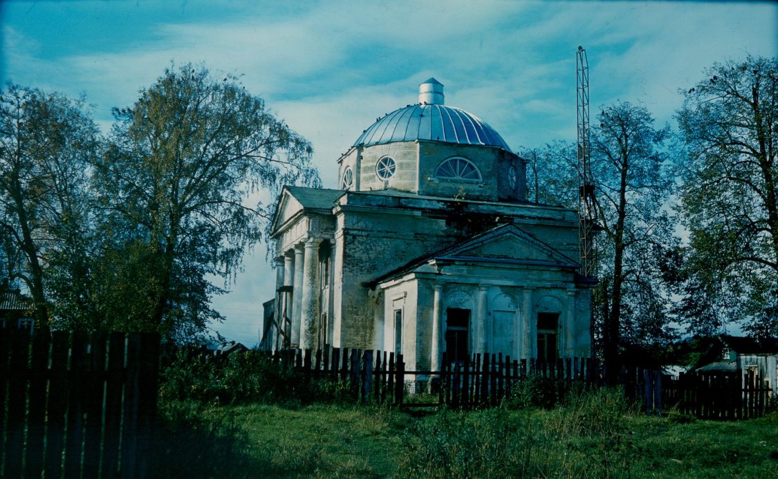 Максатиха. Церковь Всех Святых. фасады, 1994