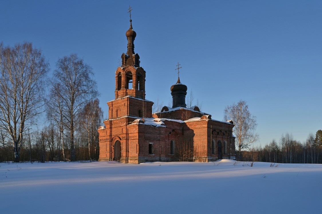 Никола-Реня. Церковь Успения Пресвятой Богородицы. фасады, Вид с юго-запада