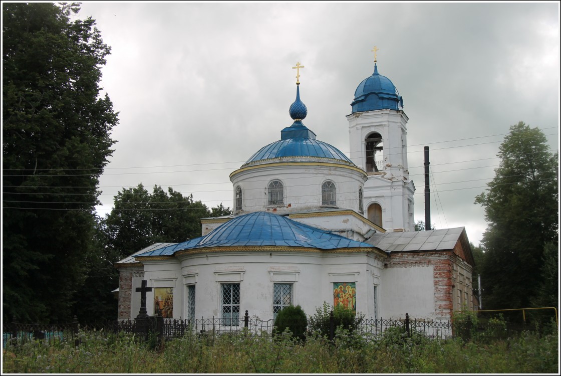 Великое. Церковь Боголюбской иконы Божией Матери. фасады