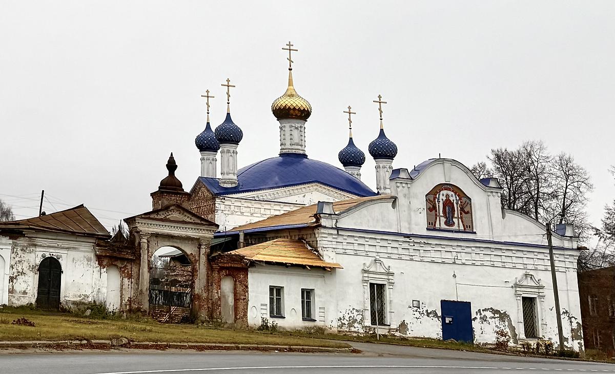 Вид с северо-запада, фасады. Церковь Покрова Пресвятой Богородицы, Великое (Гаврилов-Ямский район, Ярославская область)