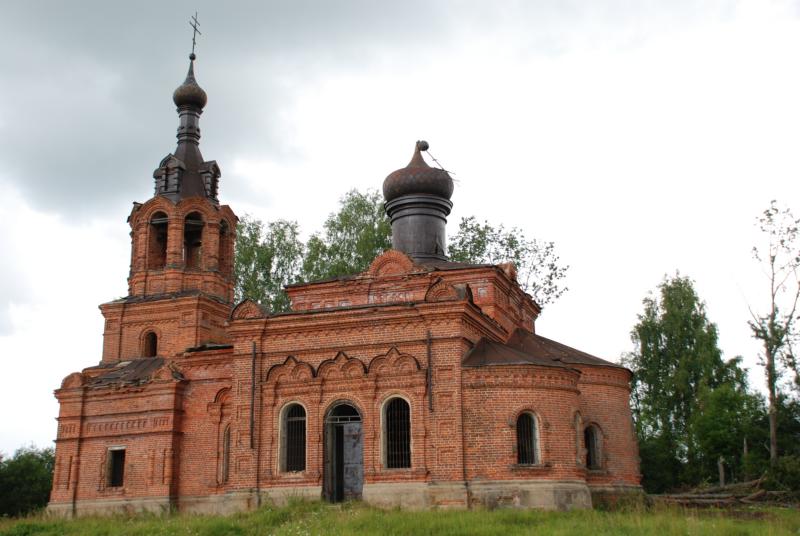 Никола-Реня. Церковь Успения Пресвятой Богородицы. фасады