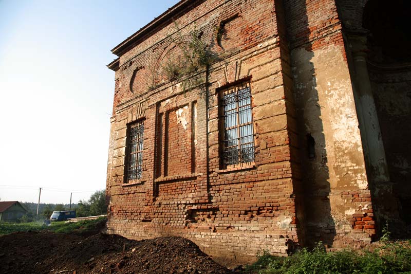 Церковь Казанской иконы Божией Матери, Рай (Смоленский район, Смоленская область). архитектурные детали