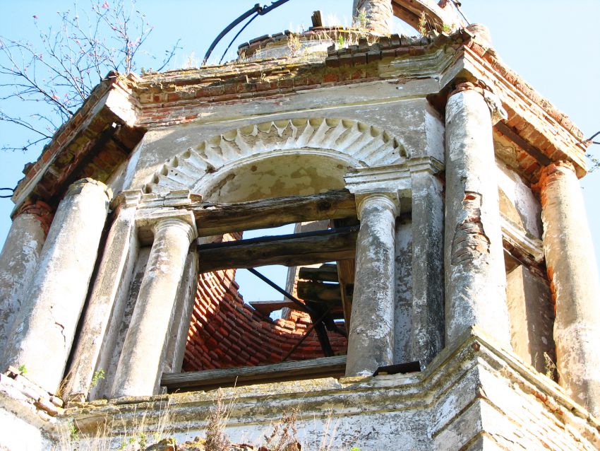 Церковь Казанской иконы Божией Матери, Рай (Смоленский район, Смоленская область). архитектурные детали