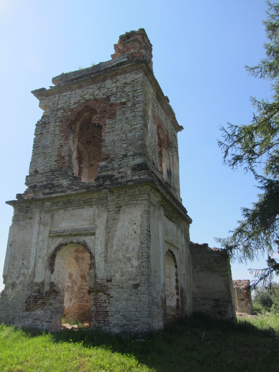 Церковь Николая Чудотворца (старая), Никольское (Гатчинский район, Ленинградская область). фасады