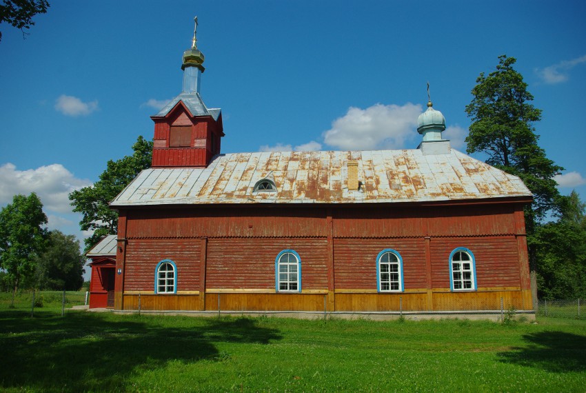 Моленная Троицы Живоначальной, Тискады (Резекненский край и г. Резекне, Латвия). фасады