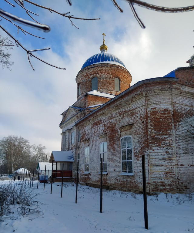 Церковь Покрова Пресвятой Богородицы, Плотинское (Лысковский район, Нижегородская область). архитектурные детали
