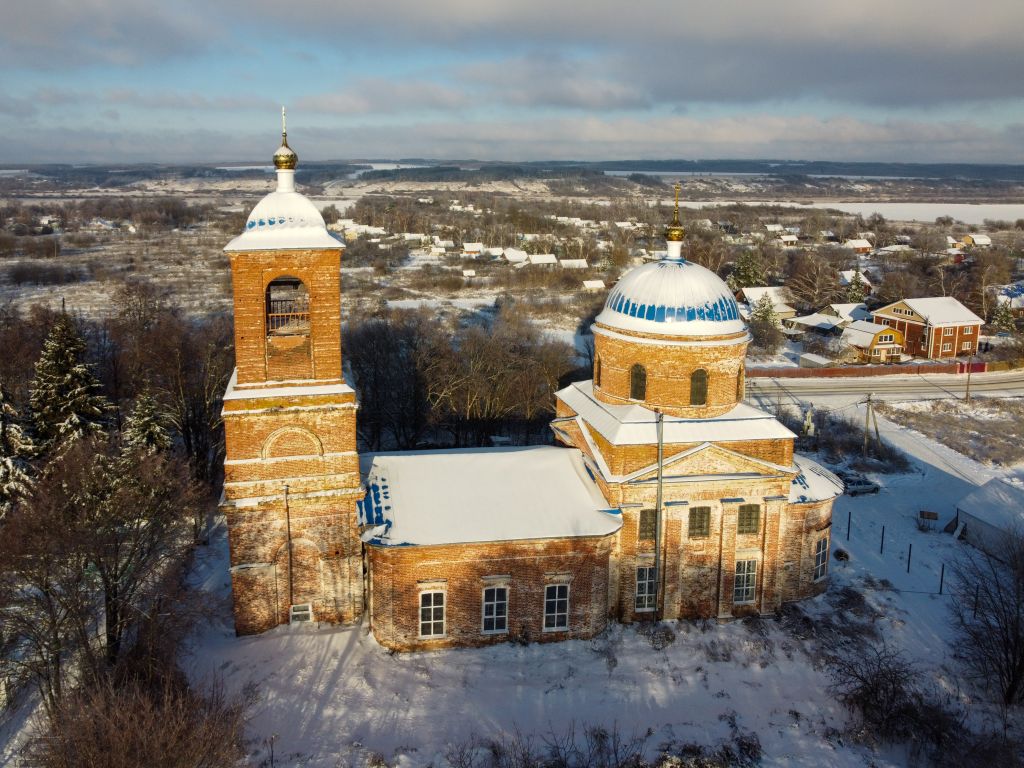 Церковь Покрова Пресвятой Богородицы, Плотинское (Лысковский район, Нижегородская область). общий вид в ландшафте