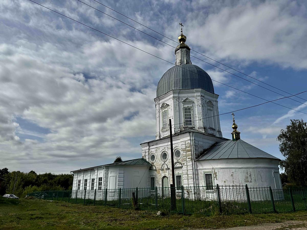 фасады. Церковь Троицы Живоначальной, Шарапово (Шатковский район, Нижегородская область)