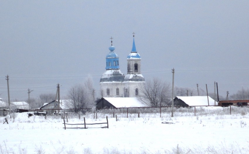 Церковь Вознесения Господня, Ратово (Сеченовский район, Нижегородская область). общий вид в ландшафте
