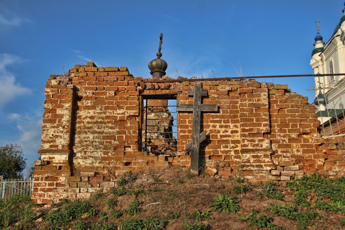 Церковь Рождества Христова, Петровка (Лысковский район, Нижегородская область). архитектурные детали