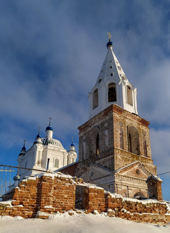 Церковь Рождества Христова, Петровка (Лысковский район, Нижегородская область). фасады