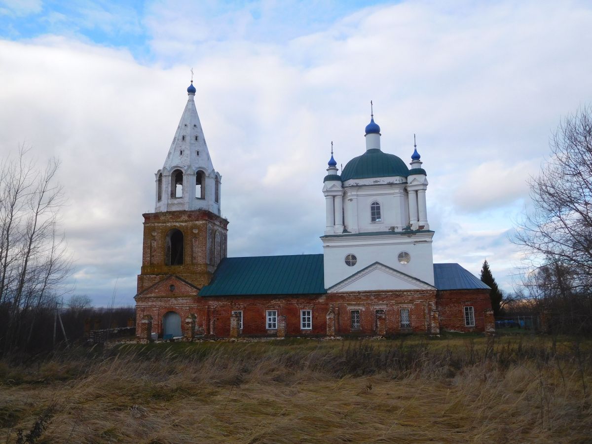 Церковь Рождества Христова, Петровка (Лысковский район, Нижегородская область). фасады