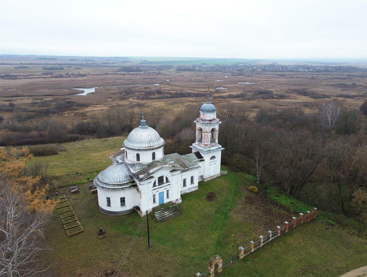Церковь Рождества Христова, Быковка (Воротынский район, Нижегородская область). общий вид в ландшафте