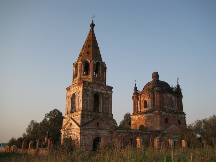 Церковь Рождества Христова, Петровка (Лысковский район, Нижегородская область). фасады