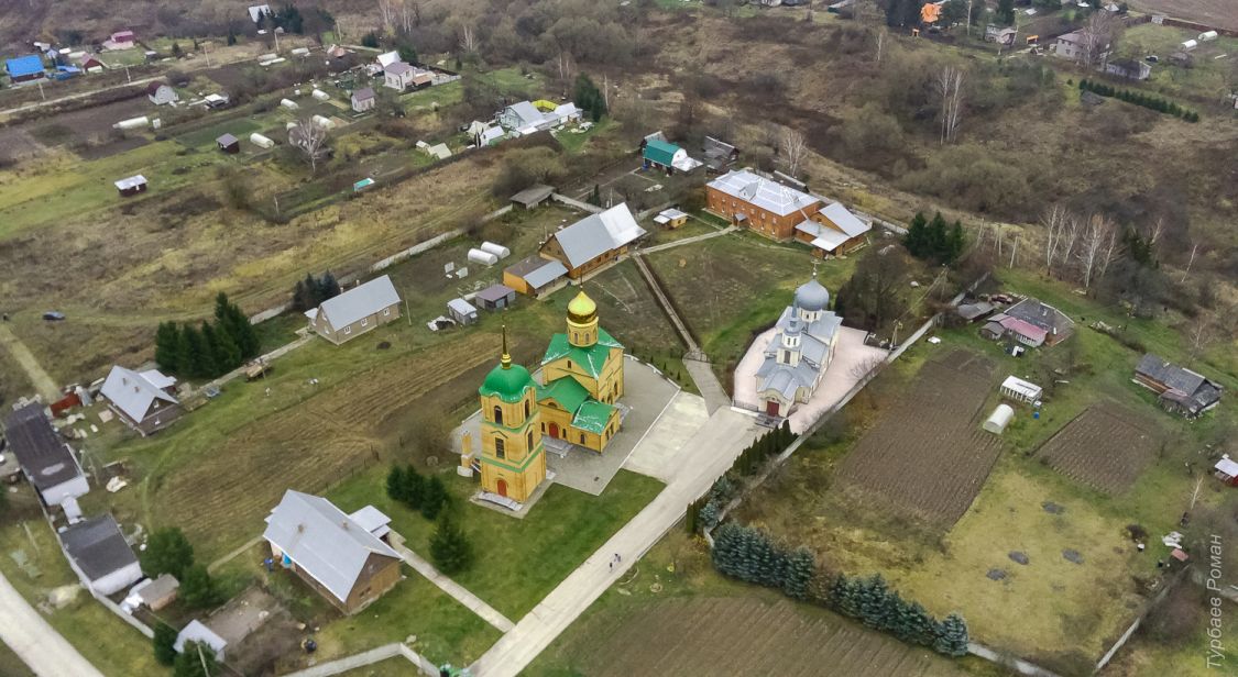 Казанский женский монастырь, Колюпаново (Алексинский район и пос. Новогуровский, Тульская область). общий вид в ландшафте, Вид с юго-запада