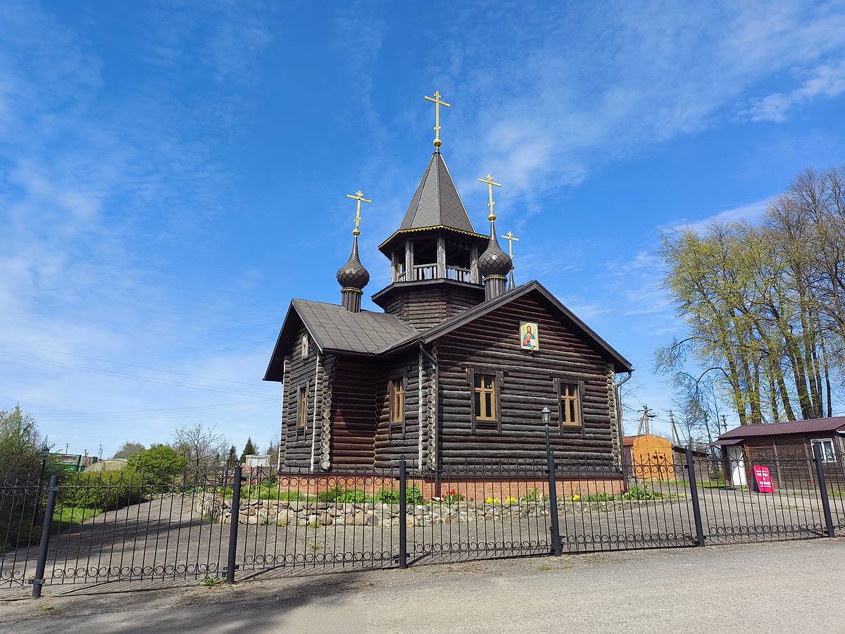 фасады. Церковь "Взыскание погибших" и "Всех скорбящих Радость" икон Божией Матери, Чурилково (Ярославский район, Ярославская область)